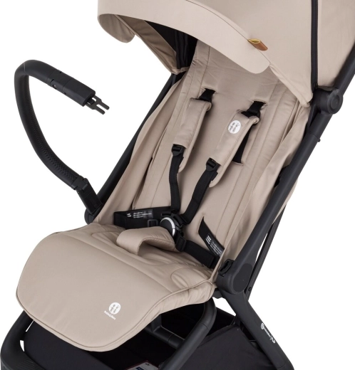 Ședere confortabilă și siguranță de la naștere