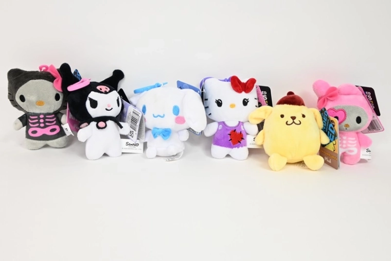 Hello Kitty breloc pentru chei 14 cm (6 variante)
