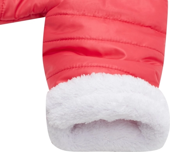 Design drăguț cu urechiușe și matlasare de calitate