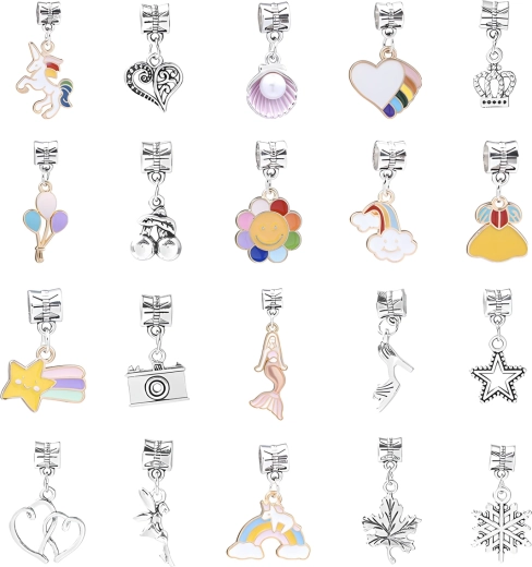 Pandantive tip charms pentru personalizarea bijuteriilor