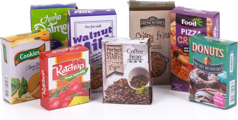 Cutii și băuturi ca într-un magazin adevărat