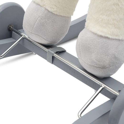 Bază stabilă din lemn și întărituri metalice