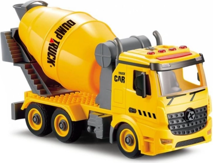 3 în 1: betonieră, excavator și macara