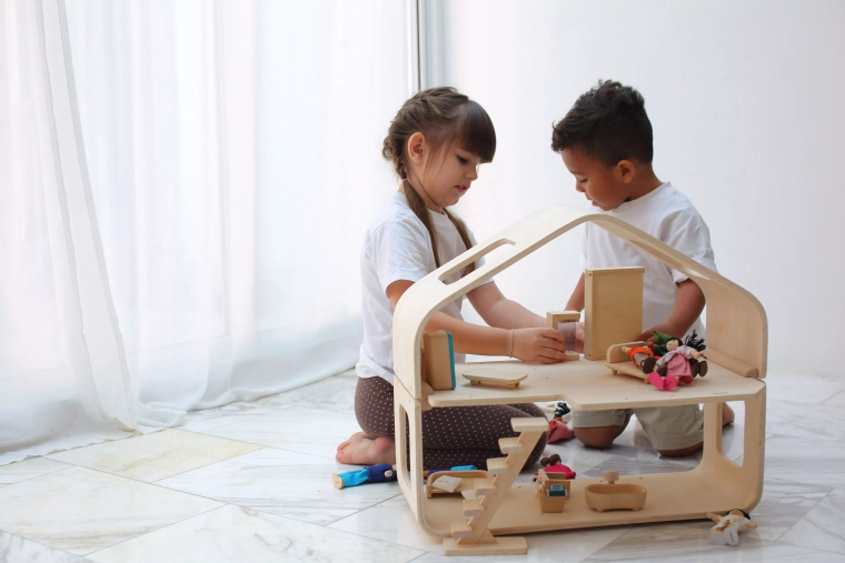Brand ecologic Plan Toys și materiale sigure