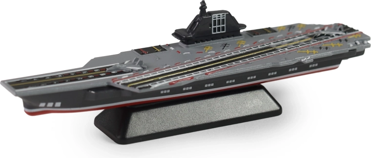 Model de portavion militar
