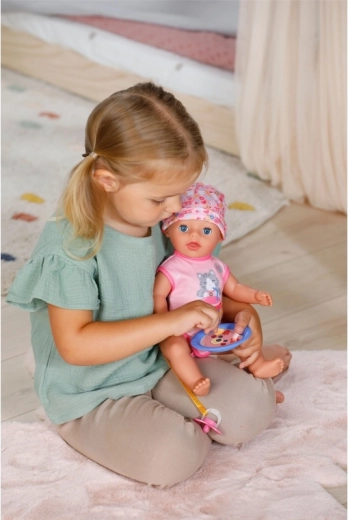Prima păpușă ușoară pentru cei mici