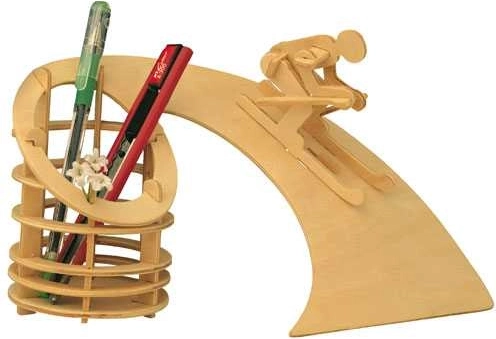Woodcraft puzzle 3D din lemn – suport pentru creioane Coborâre
