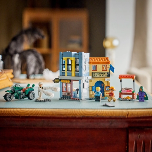 4 minifigurine și motocicleta căpitanului Smoker