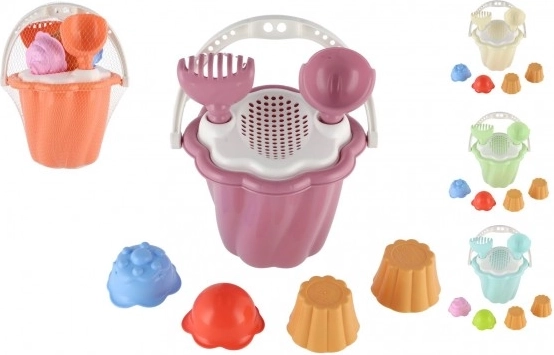 Set de joacă din plastic pentru nisip cu găleată și unelte