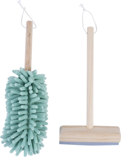 Ustensile pentru jocul de-a curățenia