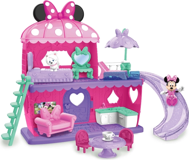 Tobogan și scări pentru mai multă distracție