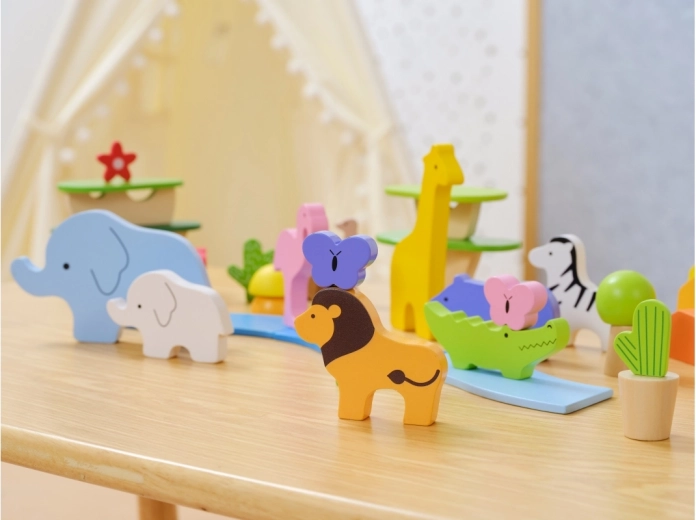 Animale din savană pentru un joc plin de imaginație