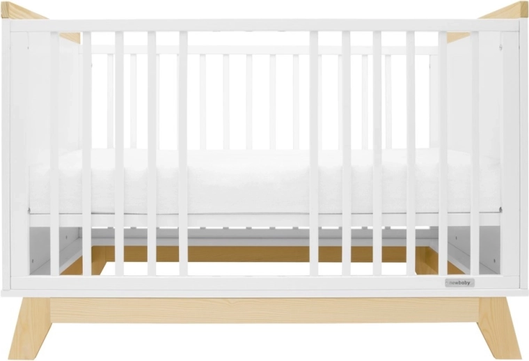 Pătuț evolutiv cu 3 poziții ale somierei