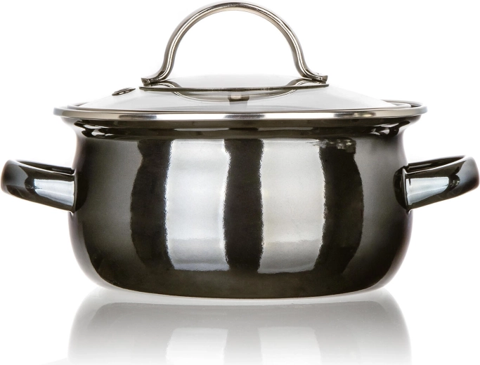 Potrivită pentru toate tipurile de aragazuri