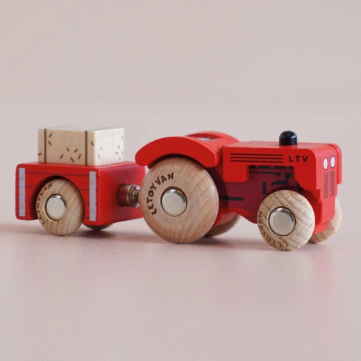 Tractor din lemn cu remorcă Tilly, Le Toy Van