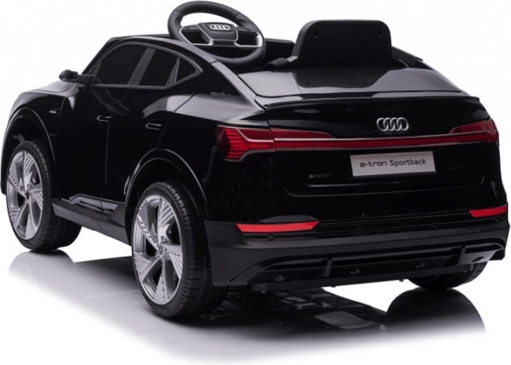 Multimedia: lumini, muzică, MP3/USB/TF