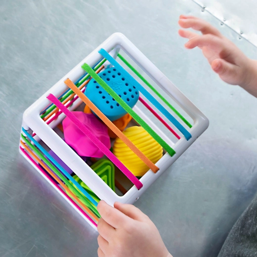 Dezvoltarea motricității fine și a simțurilor