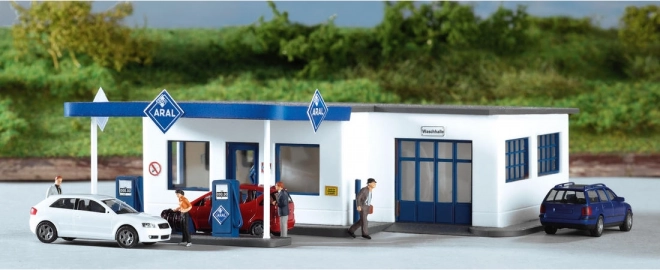 Set de construcție stație de alimentare ARAL cu spălătorie PIKO HOBBY H0