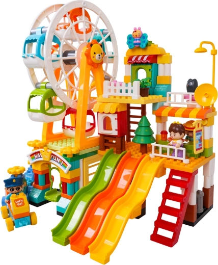 Trei tobogane și leagăn pentru mai multă distracție