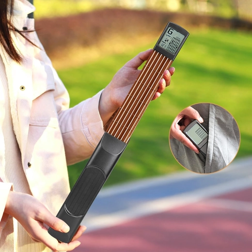 Antrenor digital de acorduri pentru chitară cu afișaj LCD – tastieră de exercițiu portabilă
