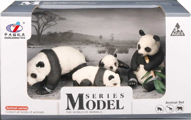 Set de figurine cu familie de panda