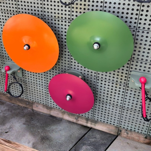 Trei culori, trei tonuri unice