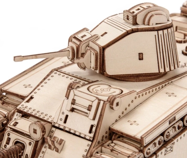 Pentru fanii World of Tanks