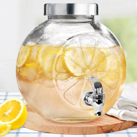 Volum mare 5,4 l pentru servire comodă