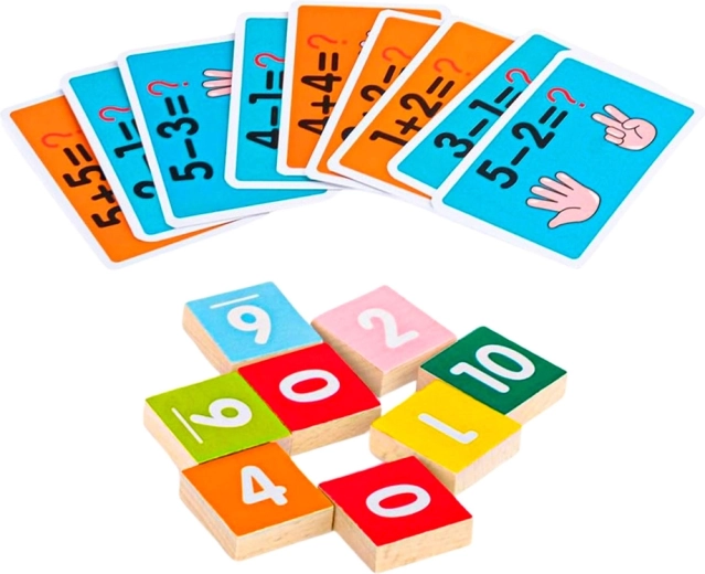 Cartonașe duble și cifre din lemn