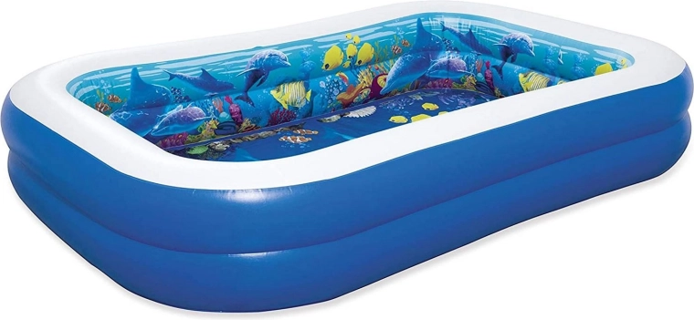 Lume subacvatică 3D în interiorul piscinei