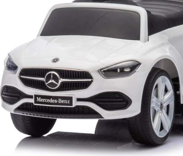 Detalii realiste în stil MERCEDES