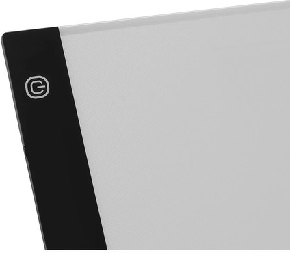 3 niveluri de luminozitate cu control tactil