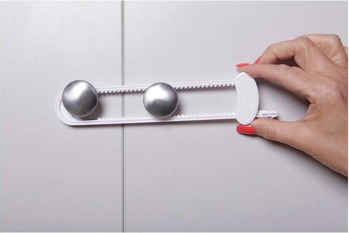 Fixare ușoară și rapidă, fără unelte