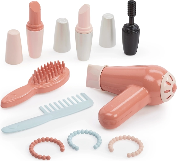 Tot ce are nevoie micul stylist