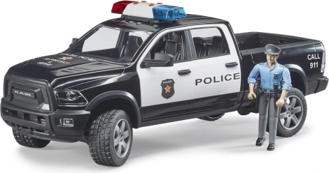 bruder pick-up de teren RAM de poliție cu polițist