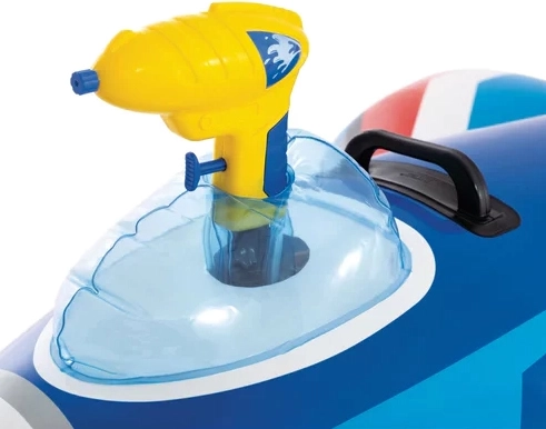 Tun cu apă integrat pentru distracție dinamică