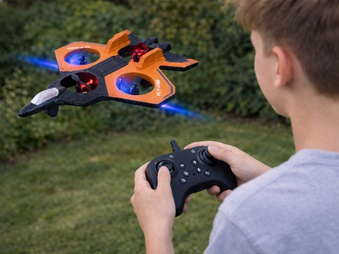 Iluminare LED și acrobații 360°