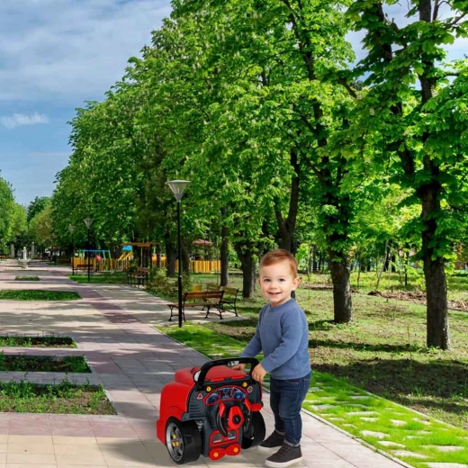 Mașinuță de împins pentru susținerea mersului