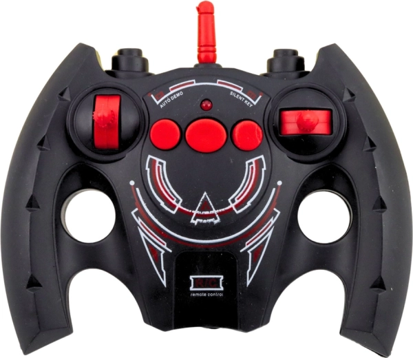 Control stabil 2,4 GHz și telecomandă intuitivă