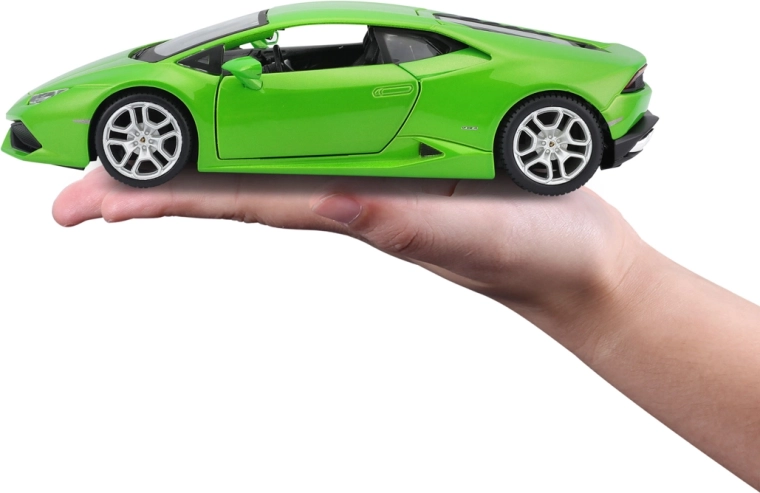 Scara populară 1:24 – ideală pentru joacă și pentru colecție