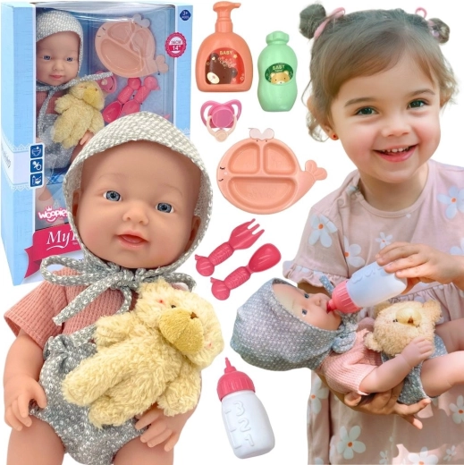 Păpușă bebeluș WOOPIE ROYAL de 36 cm, în ținută cu ursuleț și accesorii pentru hrănire
