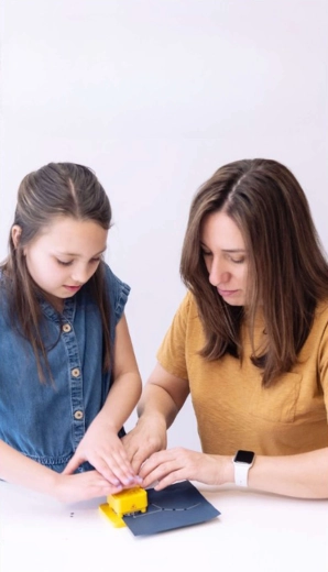 Creație sigură și distractivă pentru copii de la 8 ani