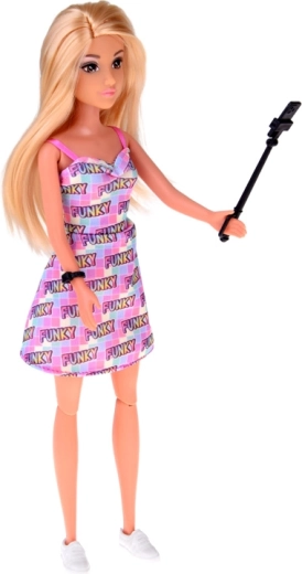 Păpușă articulată pentru joc realist