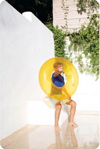 Însoțitor ușor și compact pentru călătorii