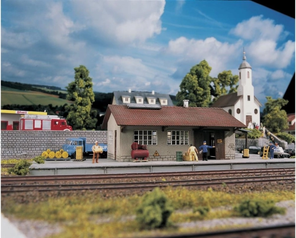 Depozitul Burgstein - Model PIKO HOBBY