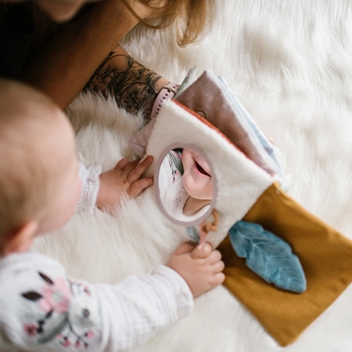 Oglindă sigură pentru descoperire