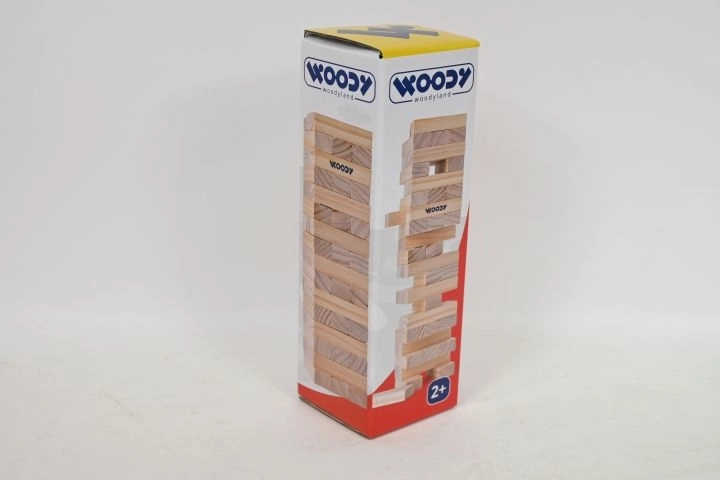 Turnul Tonny Woodyland din lemn natural