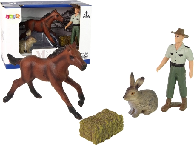 Set de figurine de fermă – cal, iepure și fermier