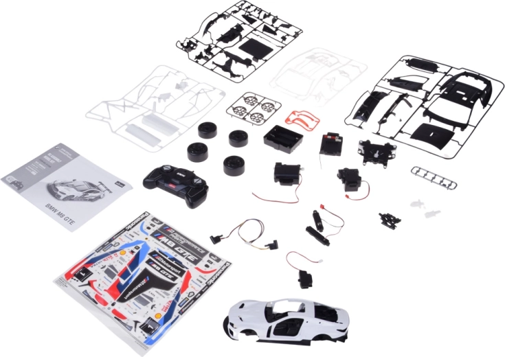 Construiește, lipește și pornește: 74 de piese precise