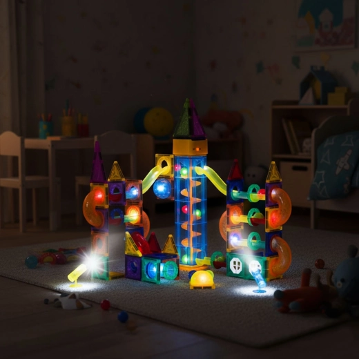 Elemente LED strălucitoare pentru un spectacol magic